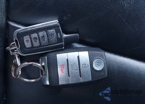 2017 Kia Sportage Ex из США, поврежденный, VIN KNDPNCAC8H7261499